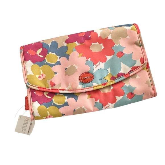 Coach Signature Peach Paisley Satin Hanging Cosmetic Kit Toiletry Travel Bag NEW - Picture 1 of 5